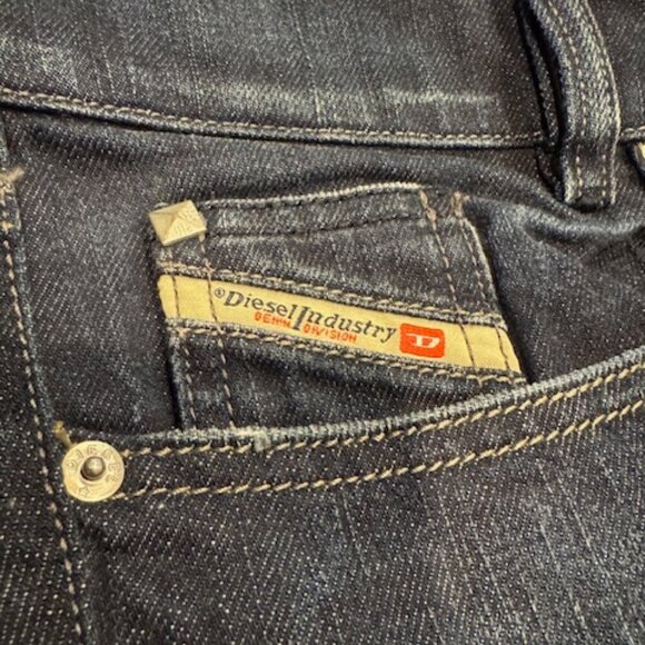 Diesel Louvely Jeans Womens Size 30x32 Bootcut Fit Stretch Denim Mid Rise Blue - Picture 4 of 6